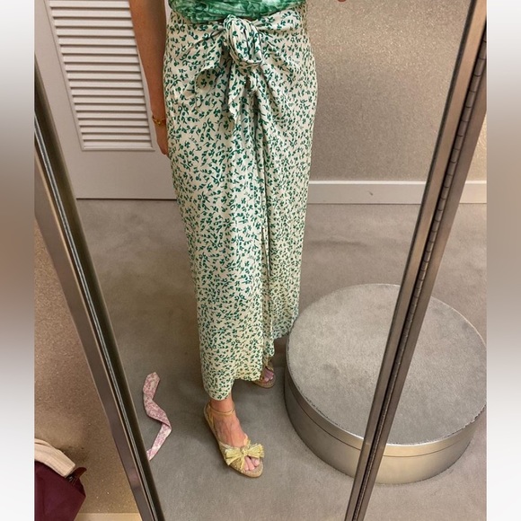 GANNI Green Floral Wrap Skirt - Picture 4 of 6